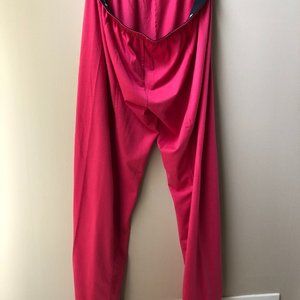 Under Armour Lounging Pants Size